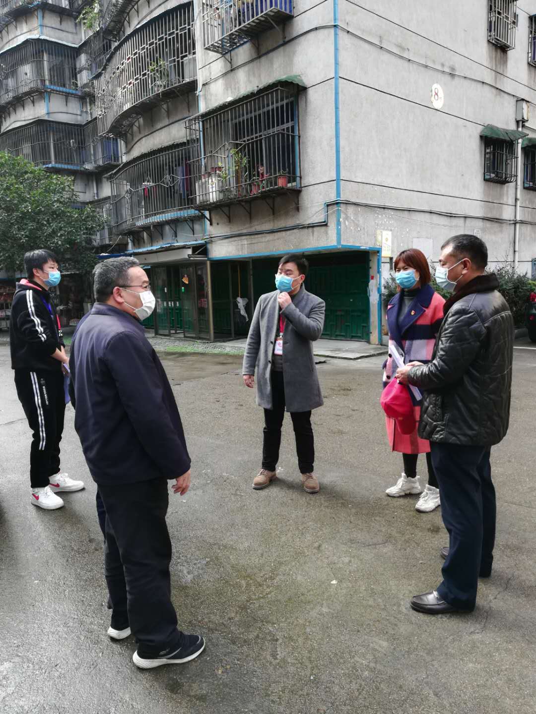 李和平調(diào)度郴州片家屬區(qū)疫情防控工作 李和平調(diào)度郴州片家屬區(qū)疫情防控工作